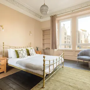 Spacious 2br Leith Royaume-Uni